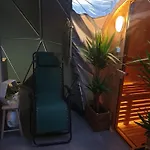 Lüks kamp alanı Glamping Podniebny Borsk