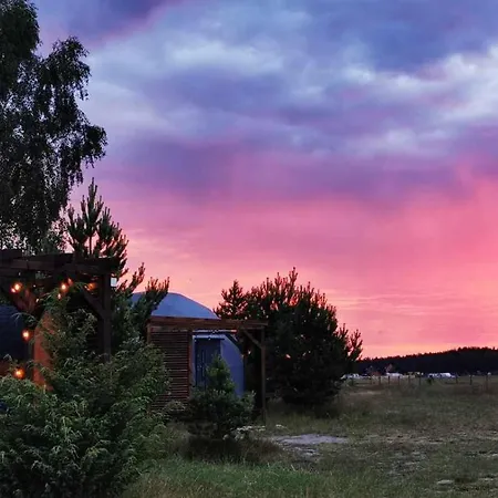 Tente de luxe Glamping Podniebny Borsk