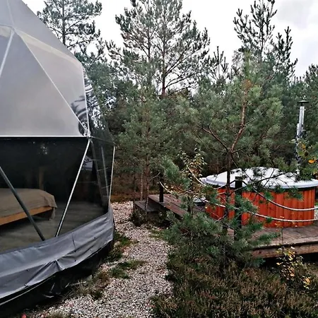 Glamping Podniebny * Borsk