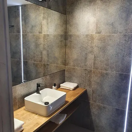 Luksusowy namiot Glamping Podniebny