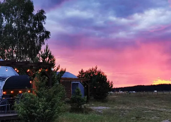Luksusowy namiot Glamping Podniebny Borsk